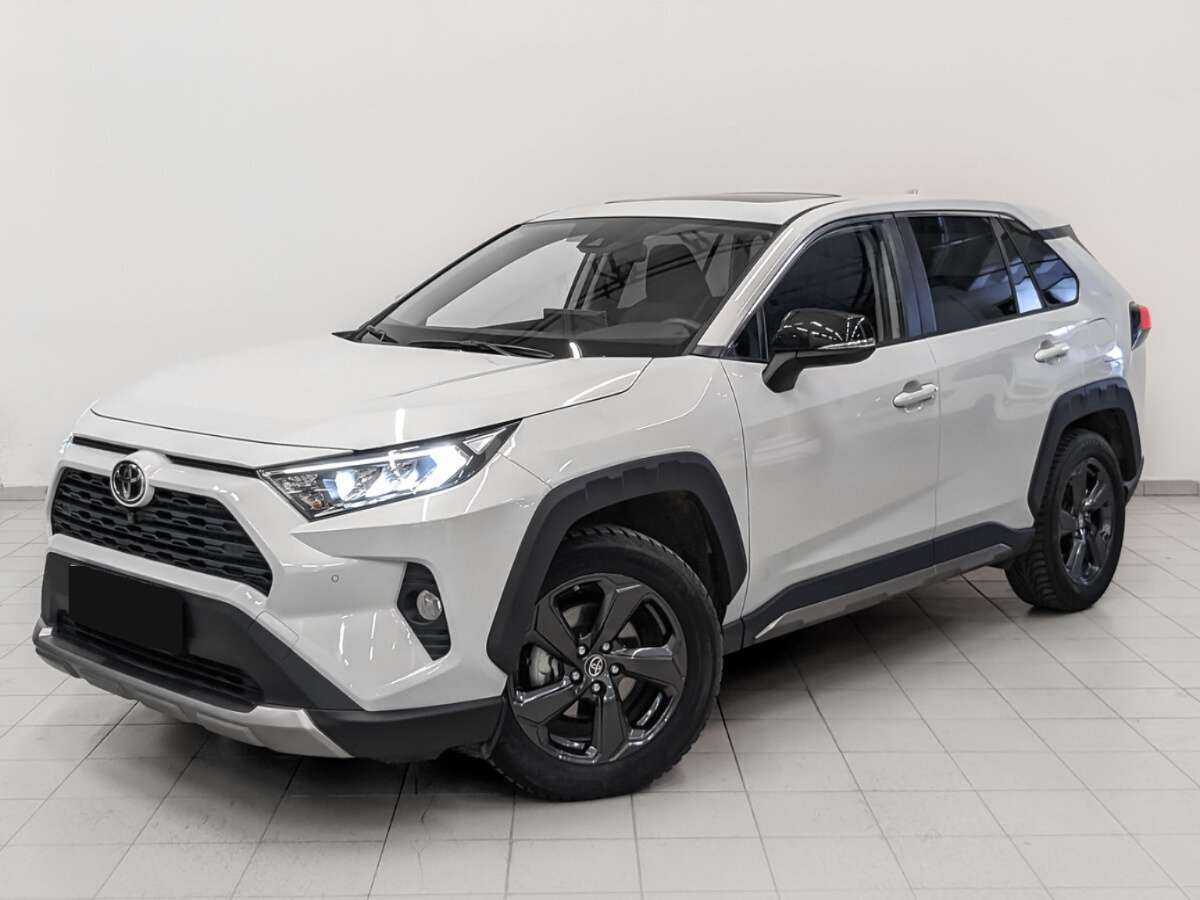 Toyota RAV4 2022 года с пробегом. Посмотреть фото