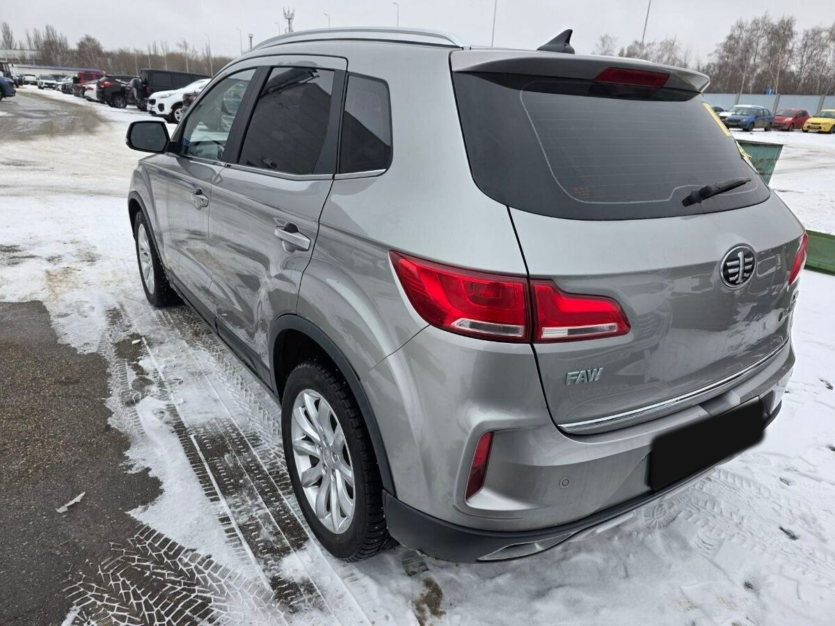 FAW Besturn X40 2021 года с пробегом. Фото: #2