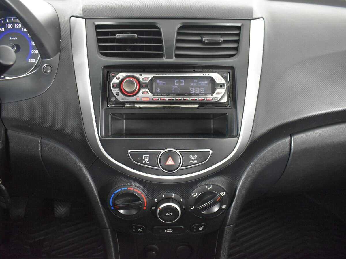 Hyundai Solaris 2013 года с пробегом. Фото: #13