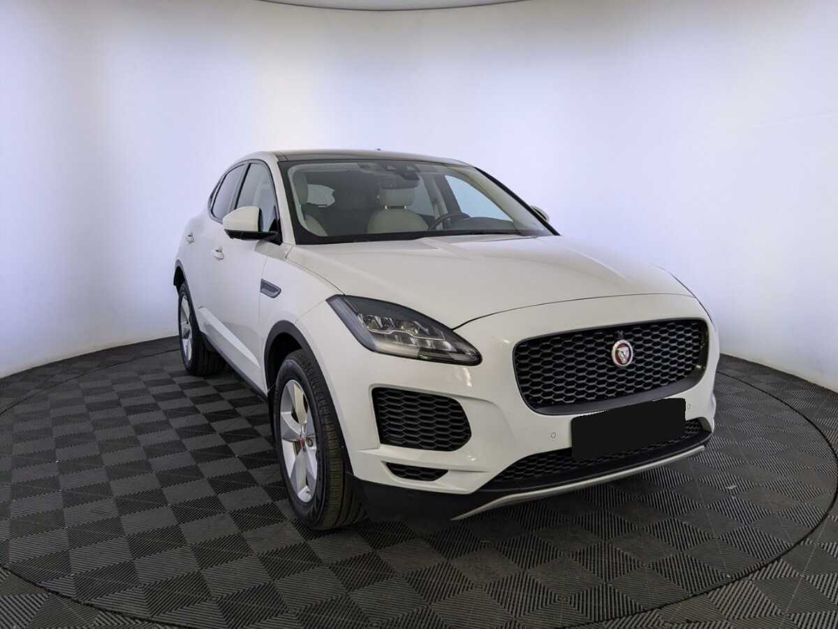 Jaguar E-Pace 2019 года с пробегом. Фото: #2
