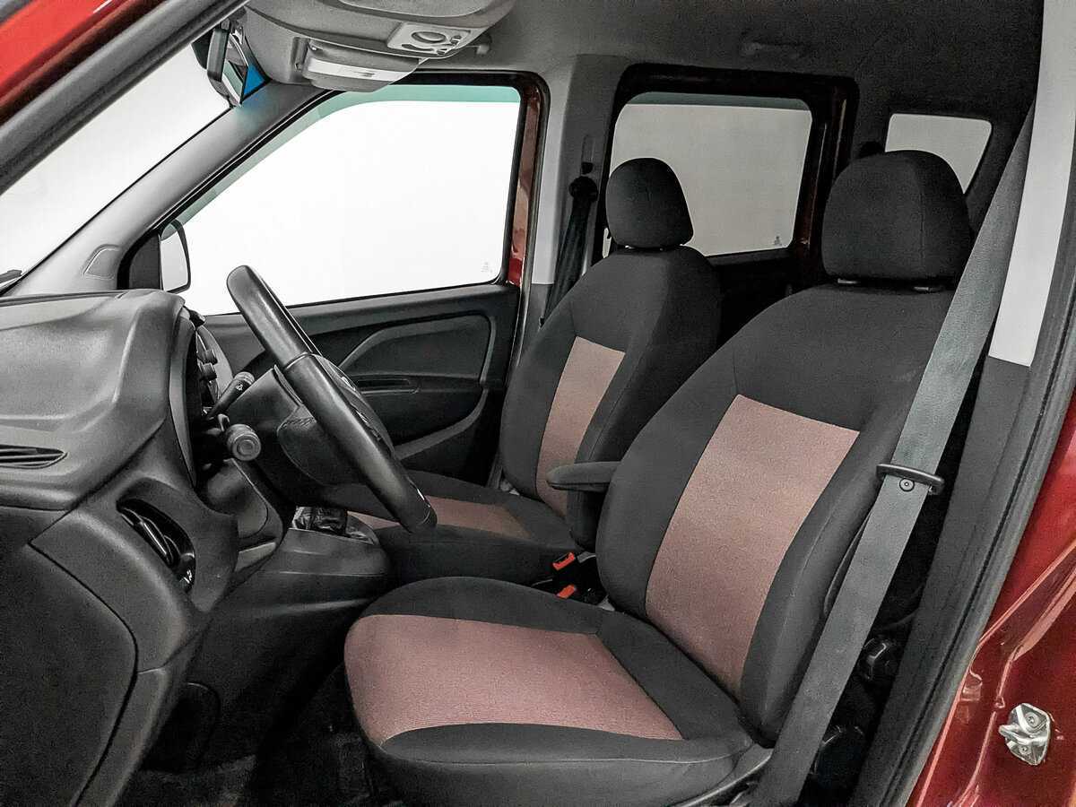 Fiat Doblo 2017 года с пробегом. Фото: #19