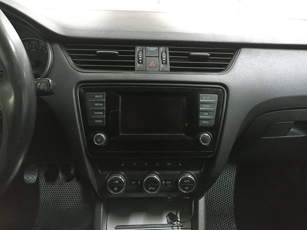 Skoda Octavia 2013 года с пробегом. Фото: #14