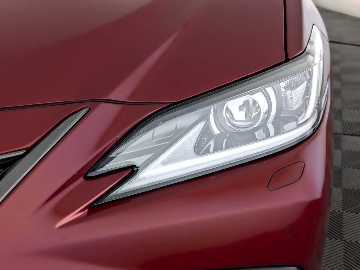 Lexus ES 2020 года с пробегом. Фото: #16