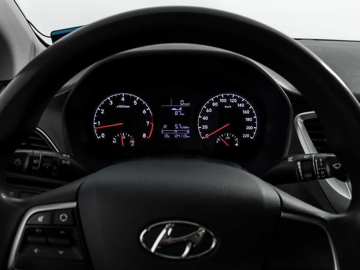 Hyundai Solaris 2018 года с пробегом. Фото: #16