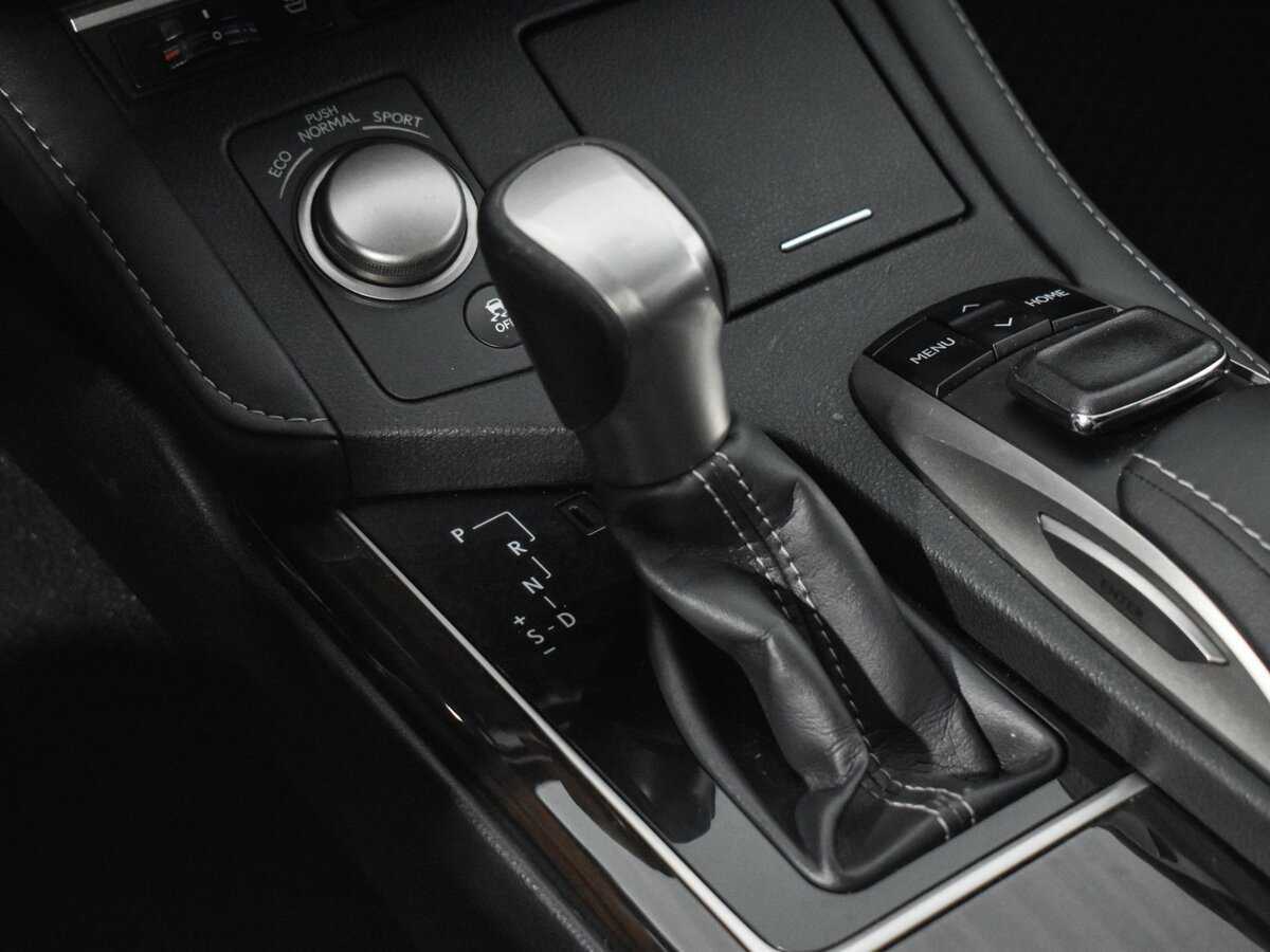 Lexus ES 2015 года с пробегом. Фото: #7
