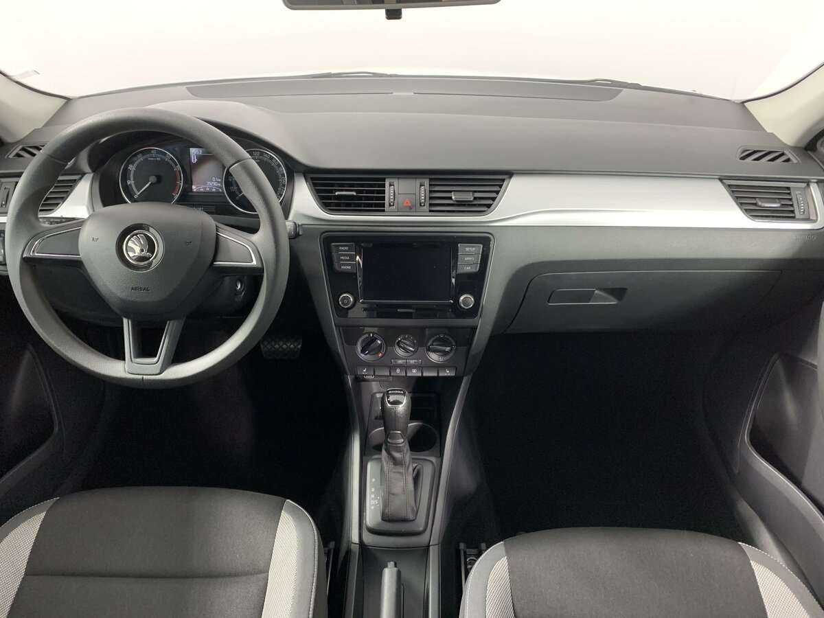 Skoda Rapid 2019 года с пробегом. Фото: #10