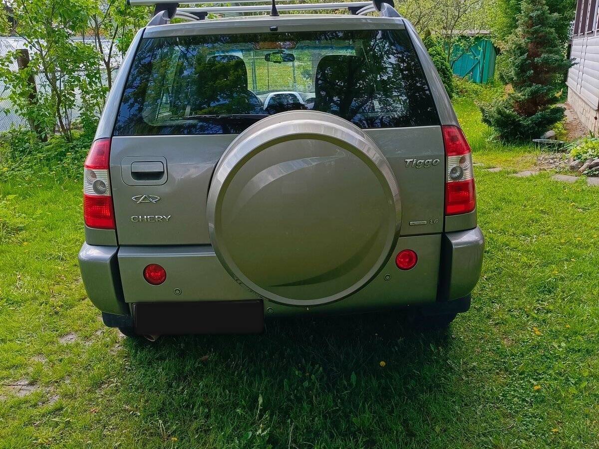 Chery Tiggo (T11) 2013 года с пробегом. Фото: #2