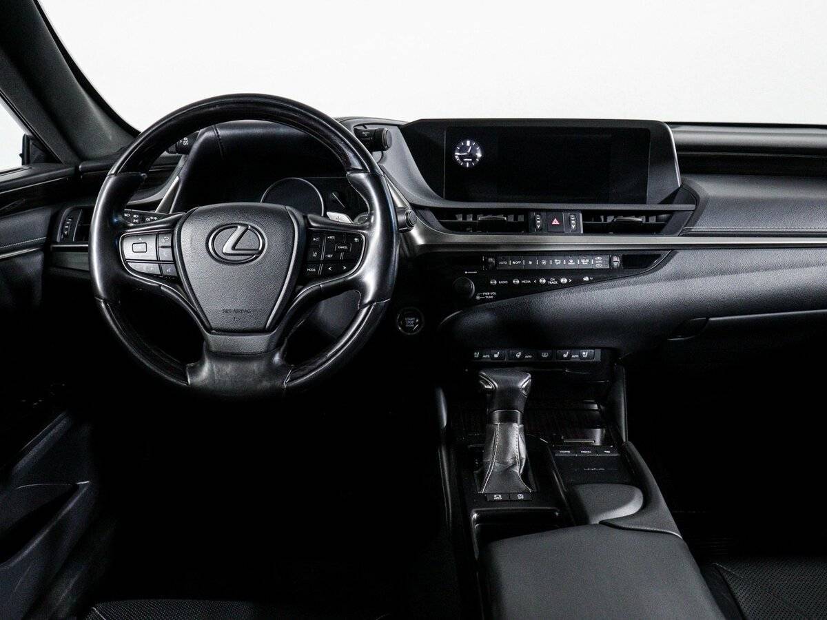 Lexus ES 2019 года с пробегом. Фото: #11