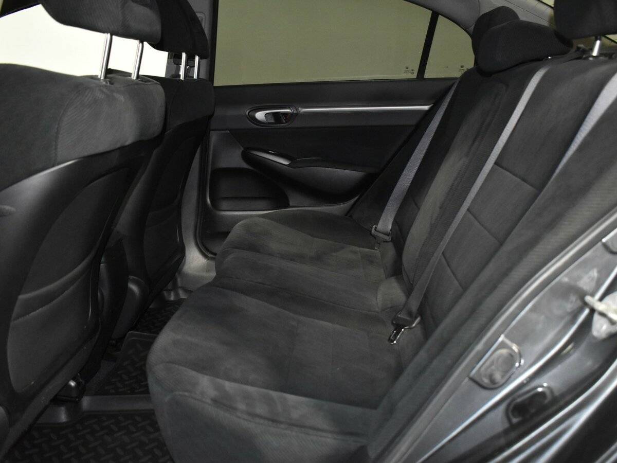 Honda Civic 2009 года с пробегом. Фото: #18
