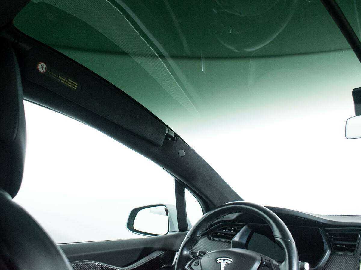 Tesla Model X 2018 года с пробегом. Фото: #19