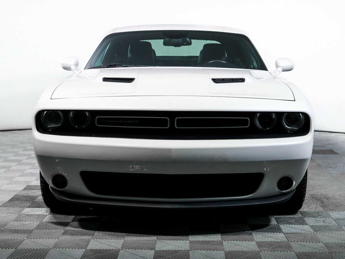 Dodge Challenger 2014 года с пробегом. Фото: #1