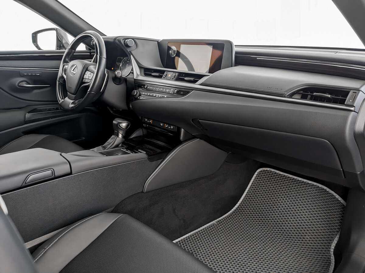 Lexus ES 2020 года с пробегом. Фото: #8