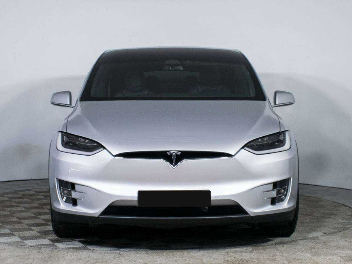 Tesla Model X 2018 года с пробегом. Фото: #1