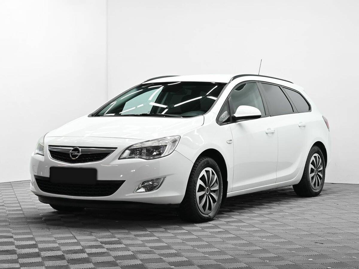 Opel Astra 2012 года с пробегом. Фото: #0