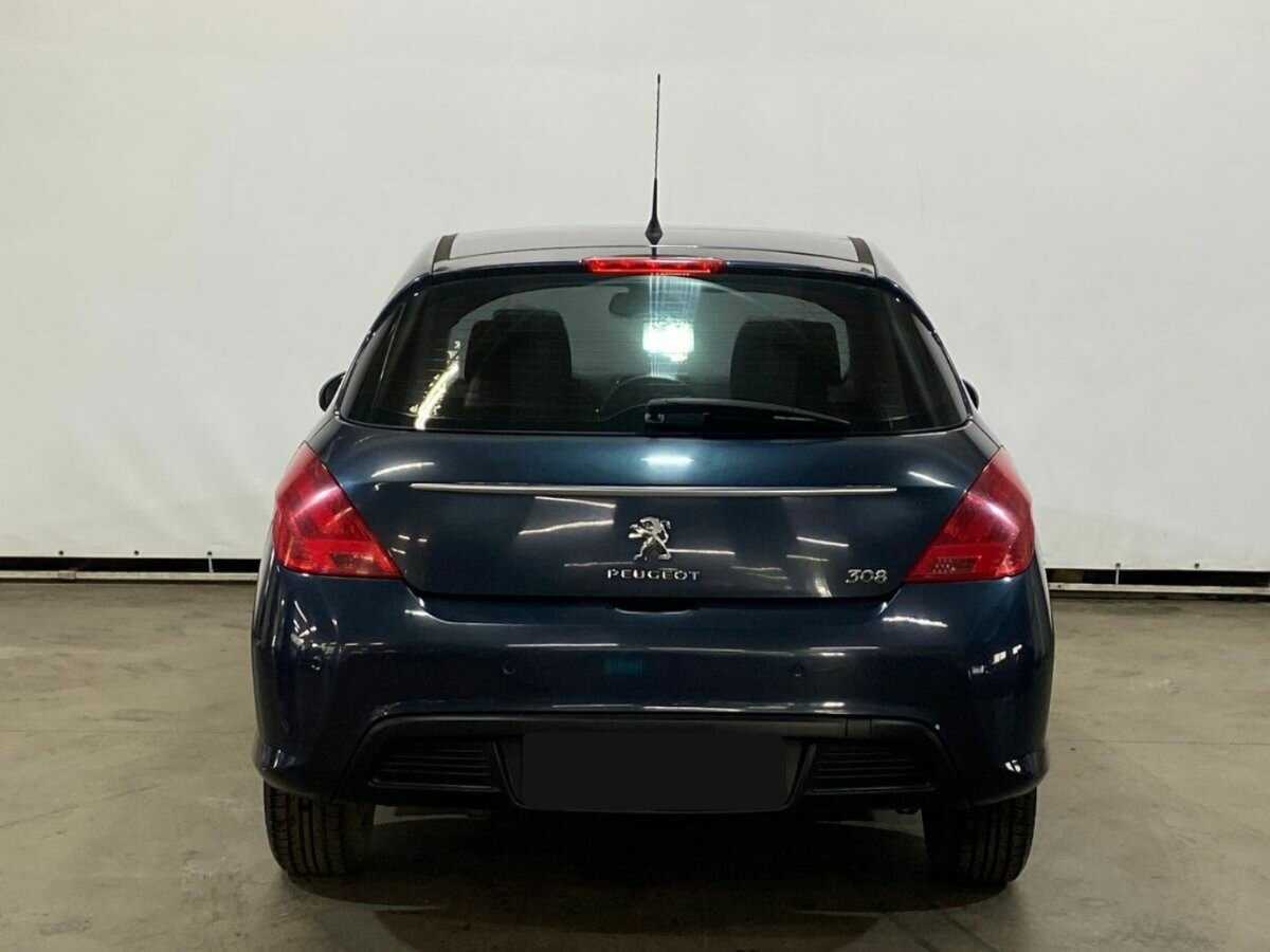 Peugeot 308 2011 года с пробегом. Фото: #7