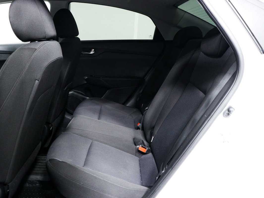 Hyundai Solaris 2021 года с пробегом. Фото: #11