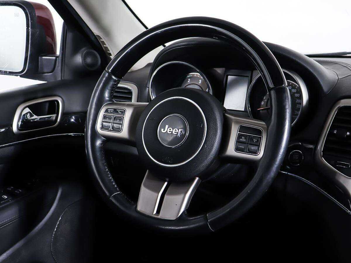 Jeep Grand Cherokee 2012 года с пробегом. Фото: #13