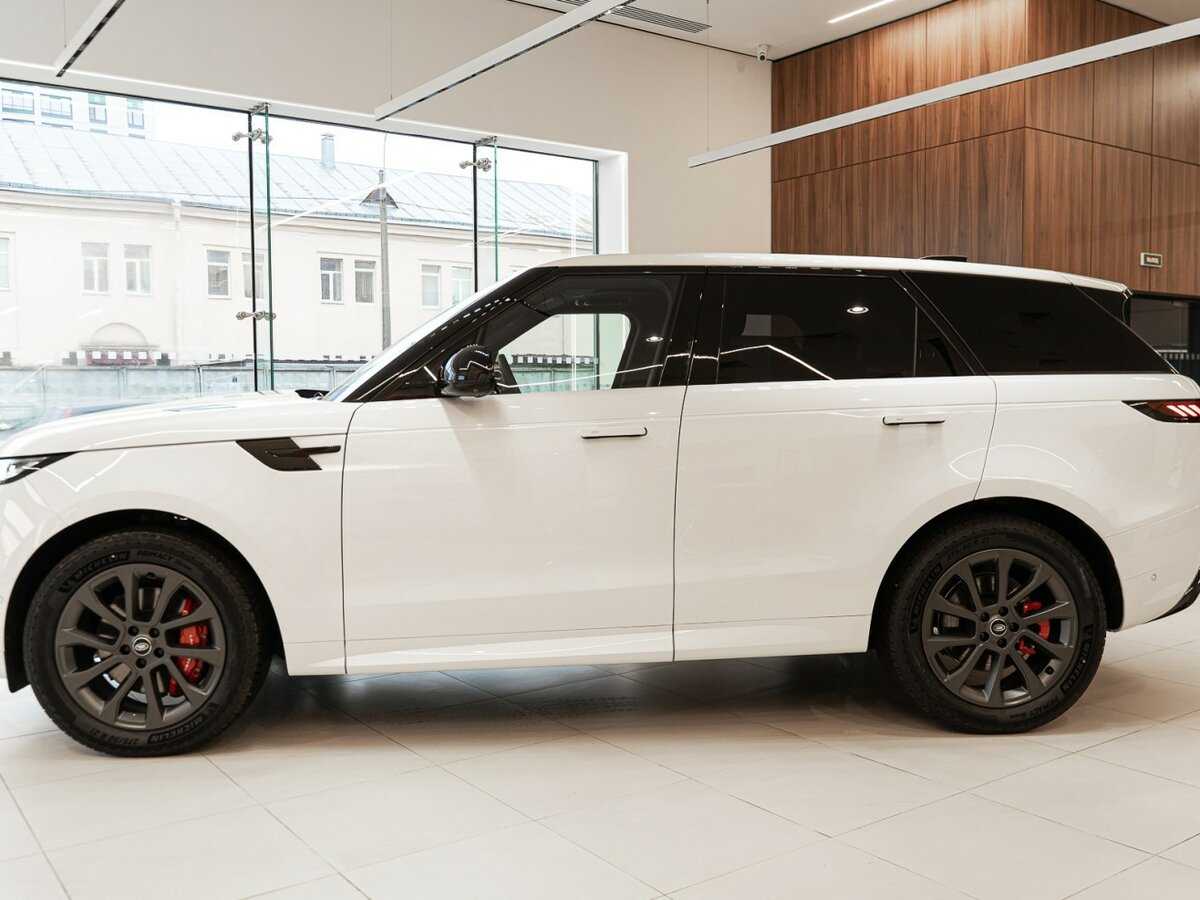 Land Rover Range Rover Sport 2024 года с пробегом. Фото: #4