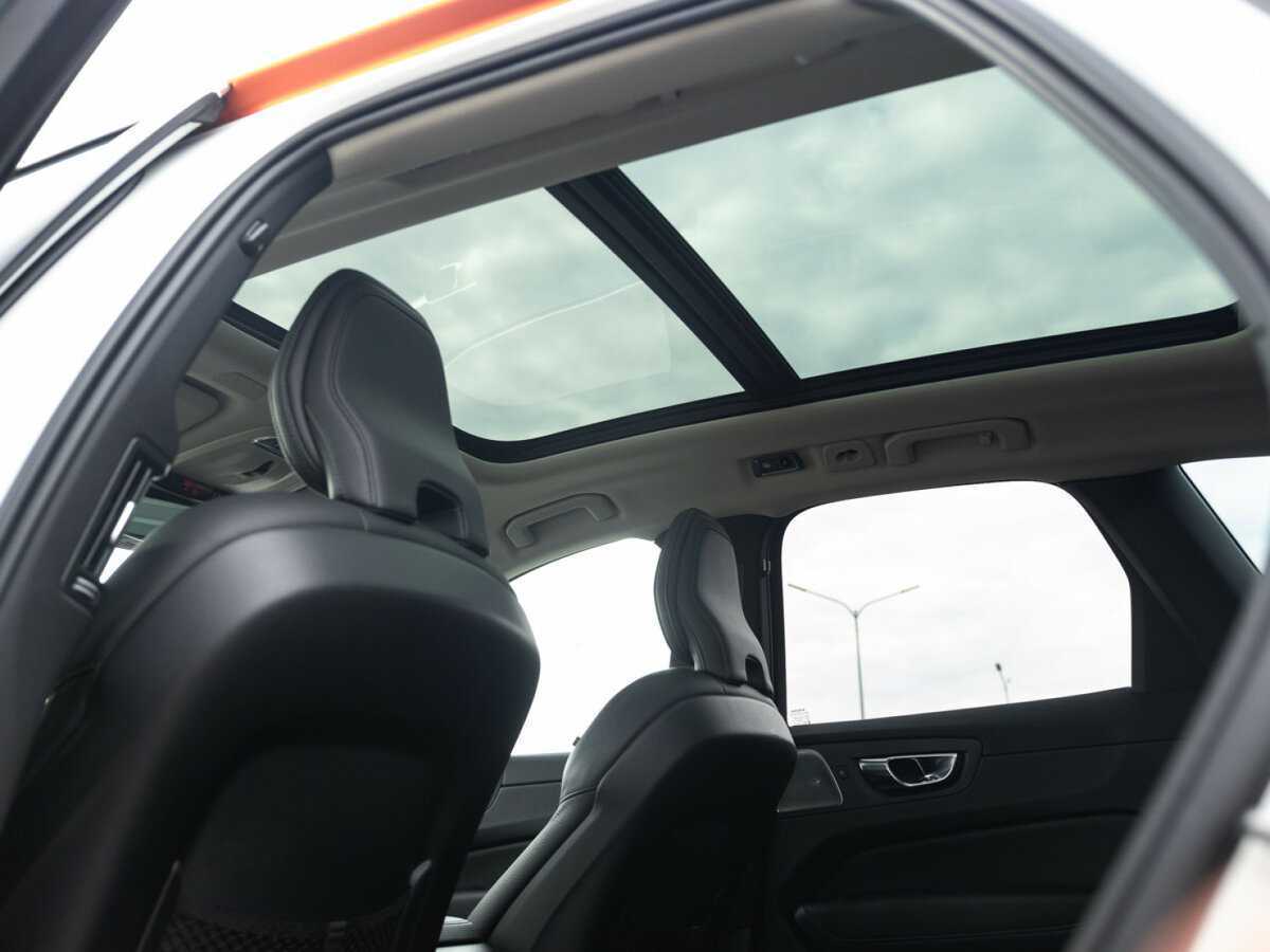 Volvo XC60 2019 года с пробегом. Фото: #14