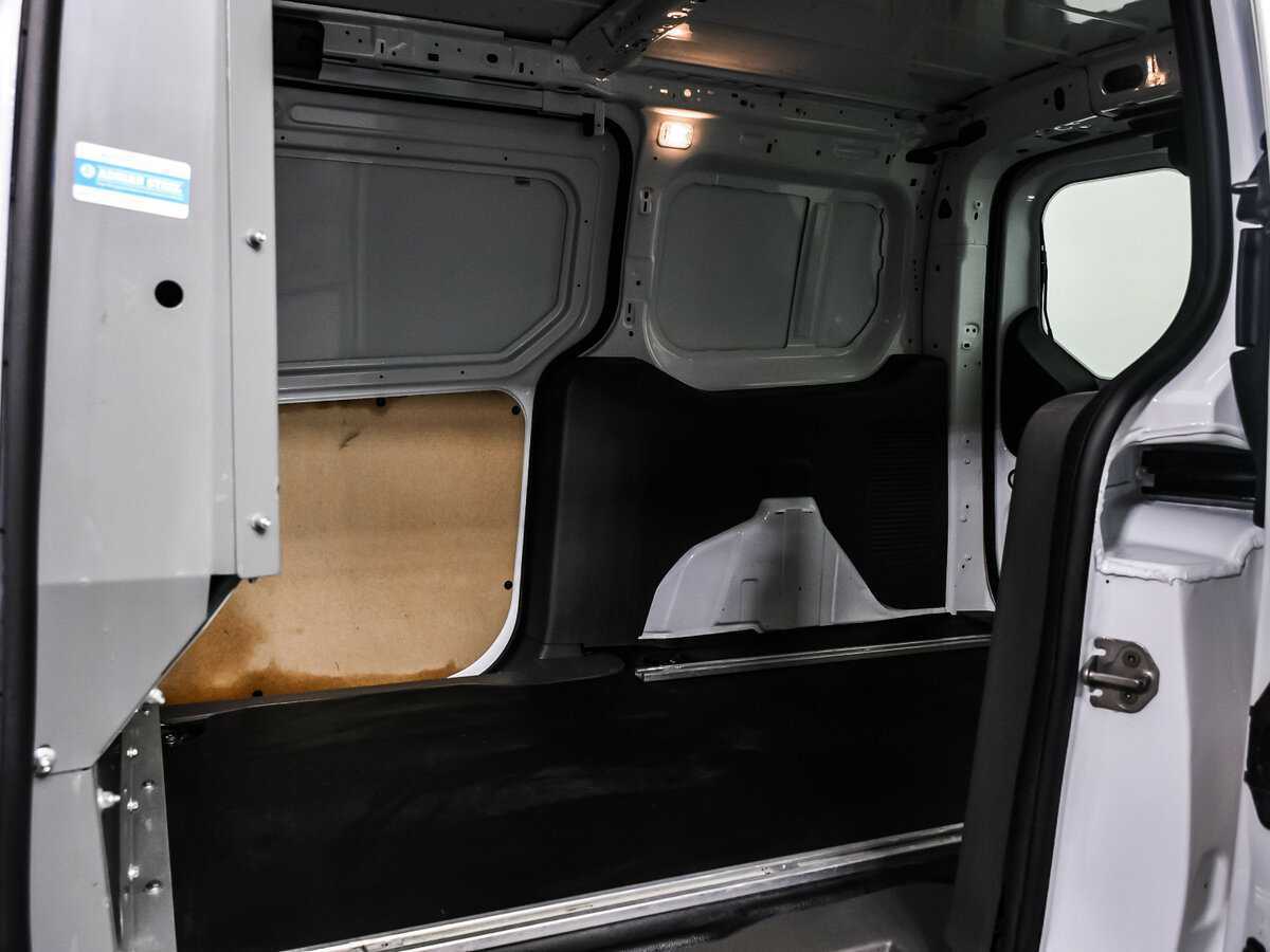 Ford Transit Connect 2020 года с пробегом. Фото: #11