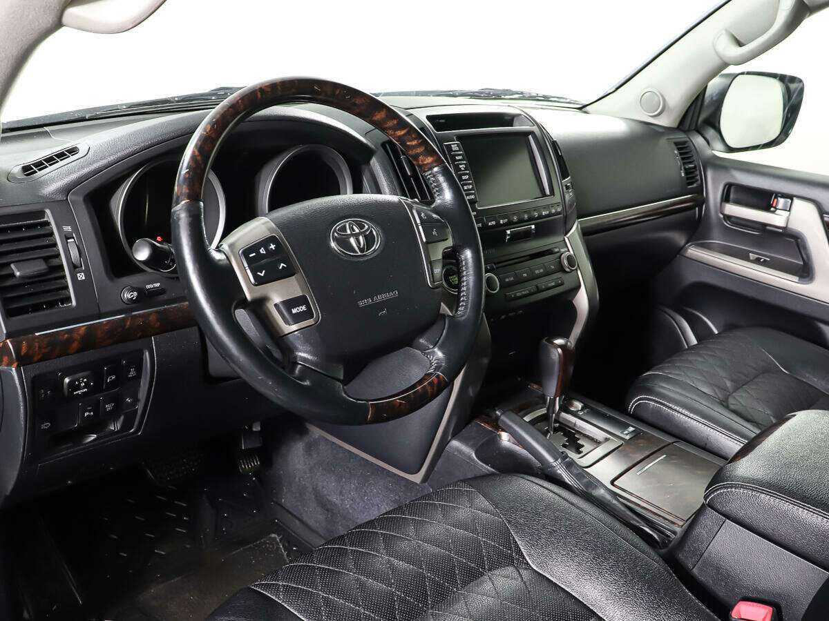Toyota Land Cruiser 2011 года с пробегом. Фото: #13