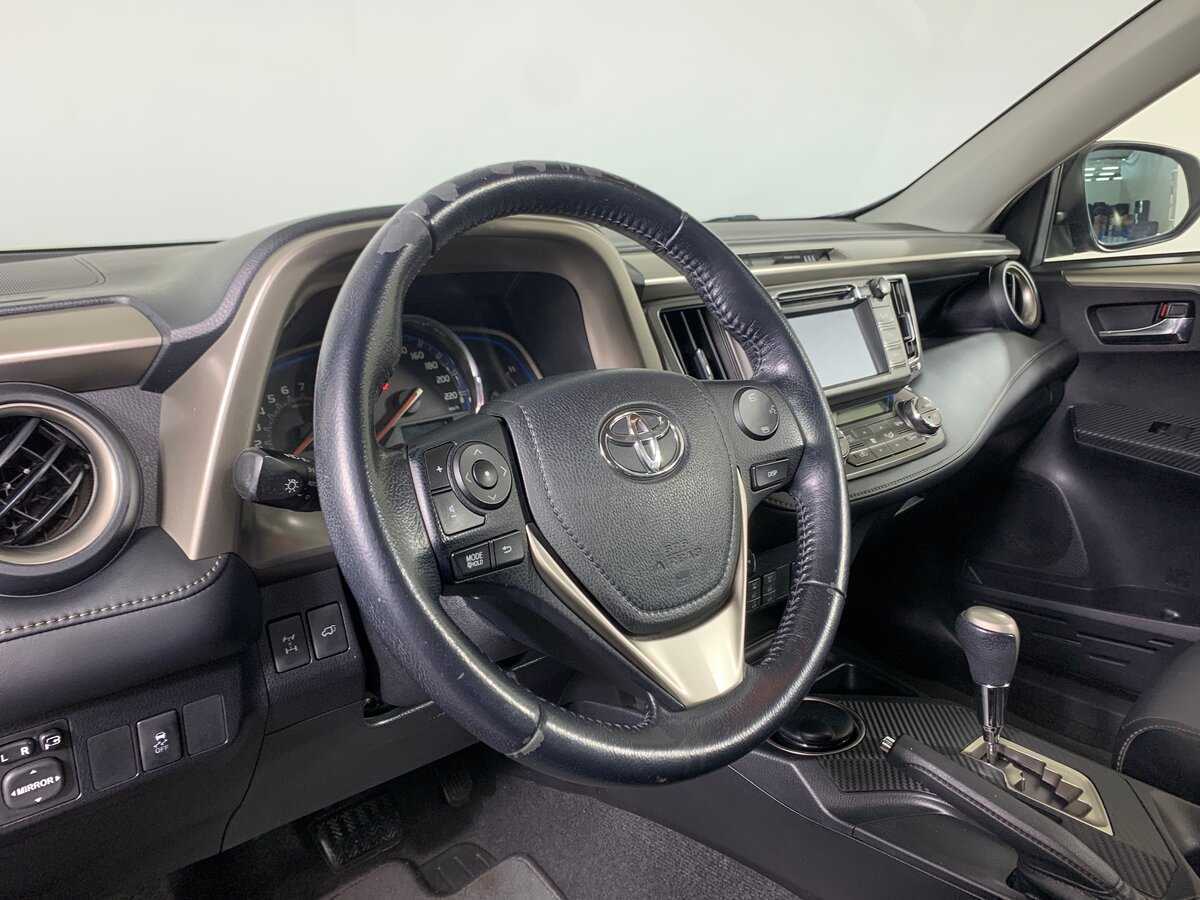 Toyota RAV4 2014 года с пробегом. Фото: #11