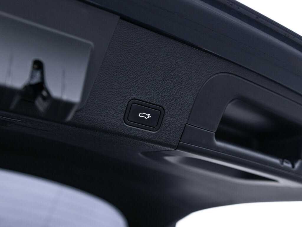 Geely Tugella 2021 года с пробегом. Фото: #22