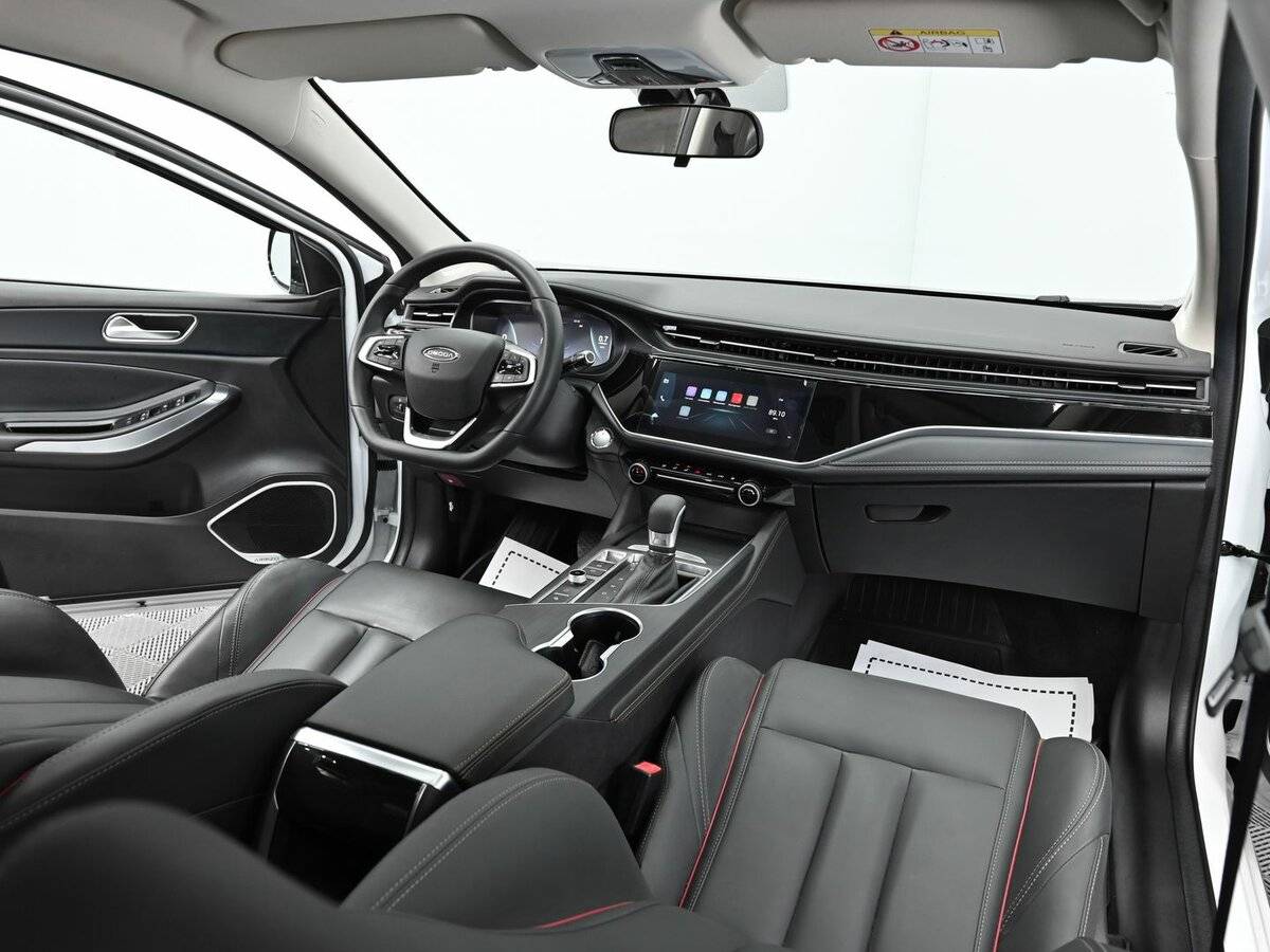 OMODA S5 2023 года с пробегом. Фото: #8