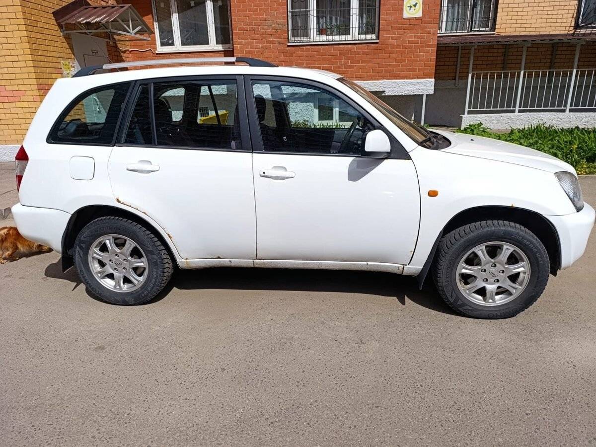 Chery Tiggo (T11) 2012 года с пробегом. Фото: #4