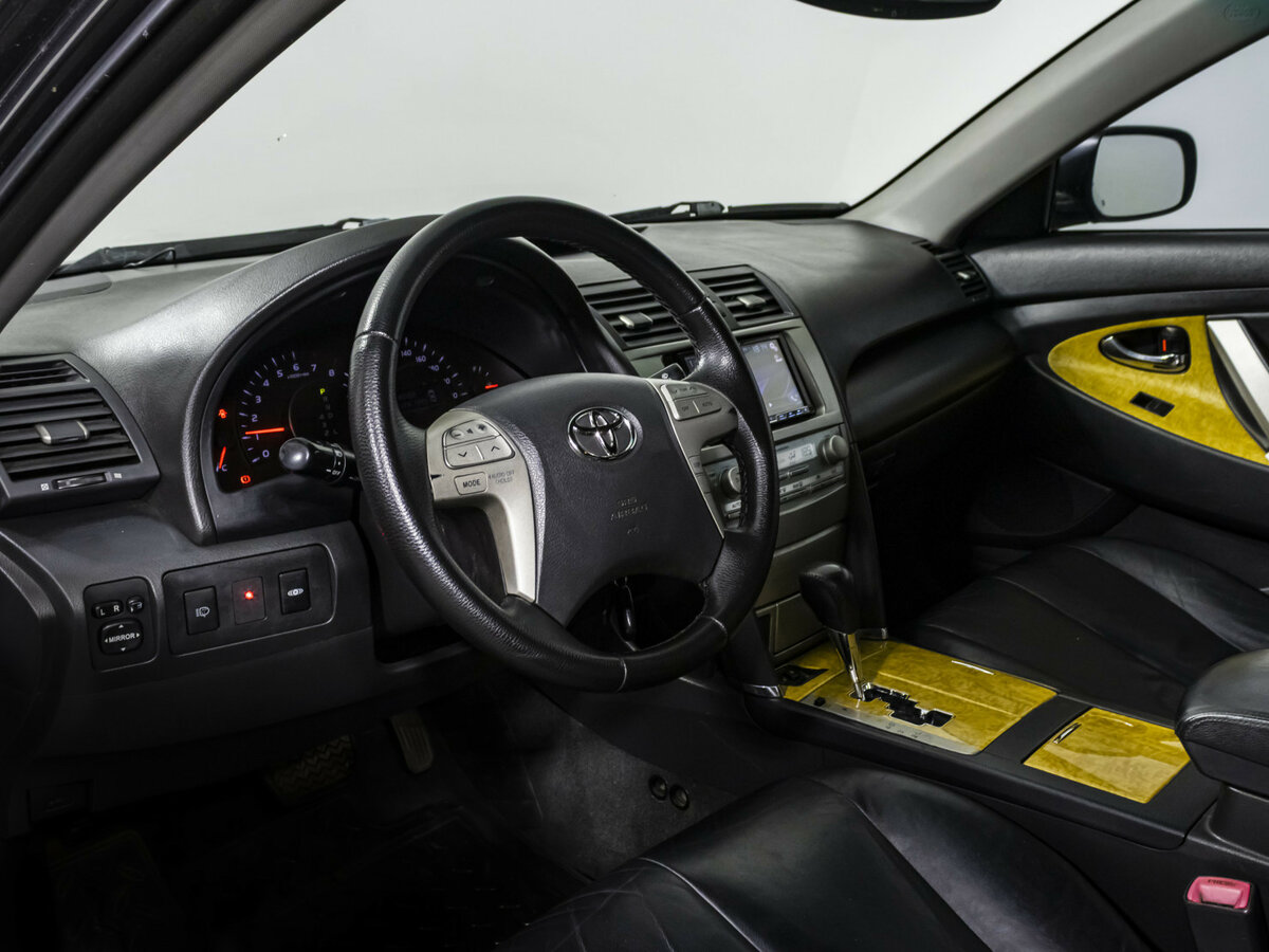 Toyota Camry 2007 года с пробегом. Фото: #7