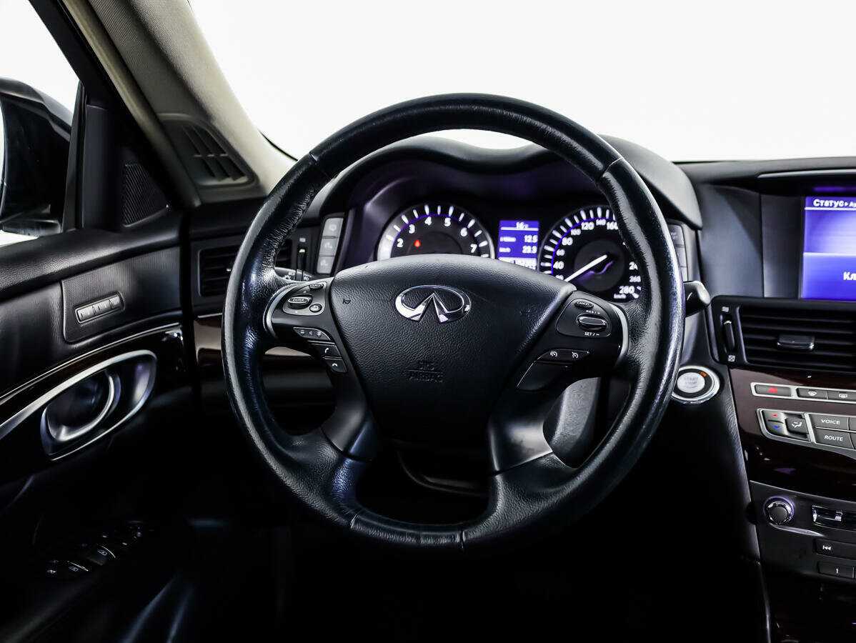 Infiniti M 2012 года с пробегом. Фото: #9