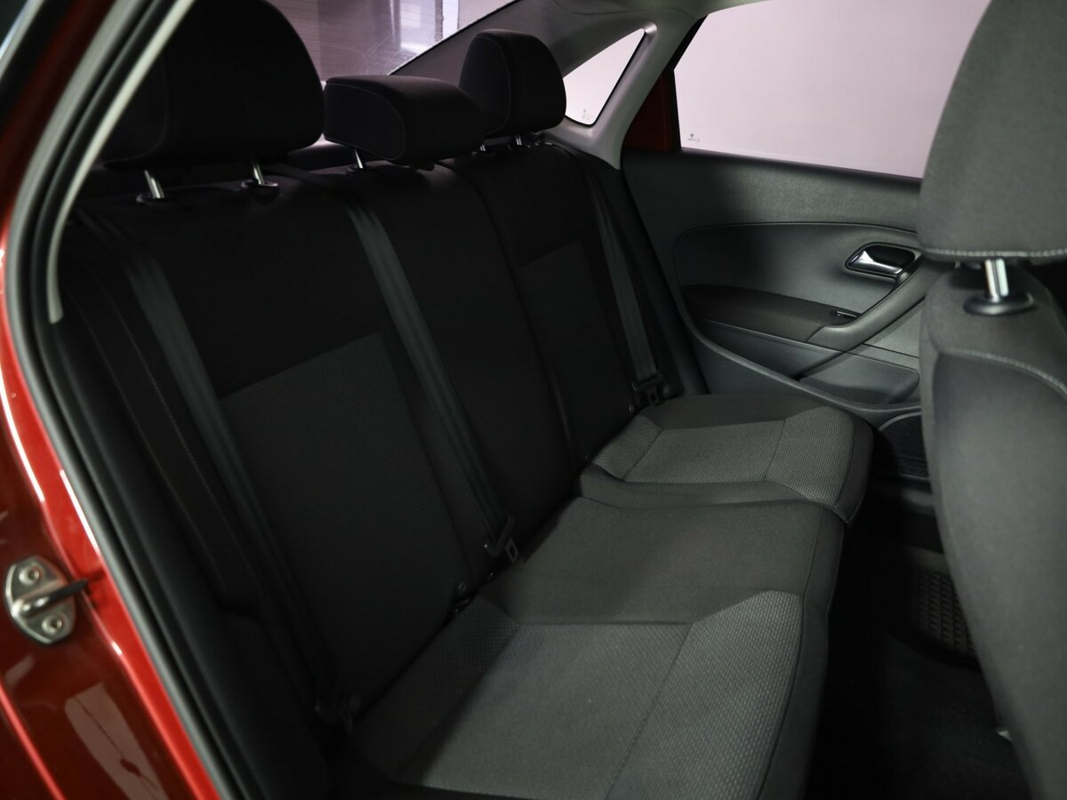 Volkswagen Polo 2015 года с пробегом. Фото: #19