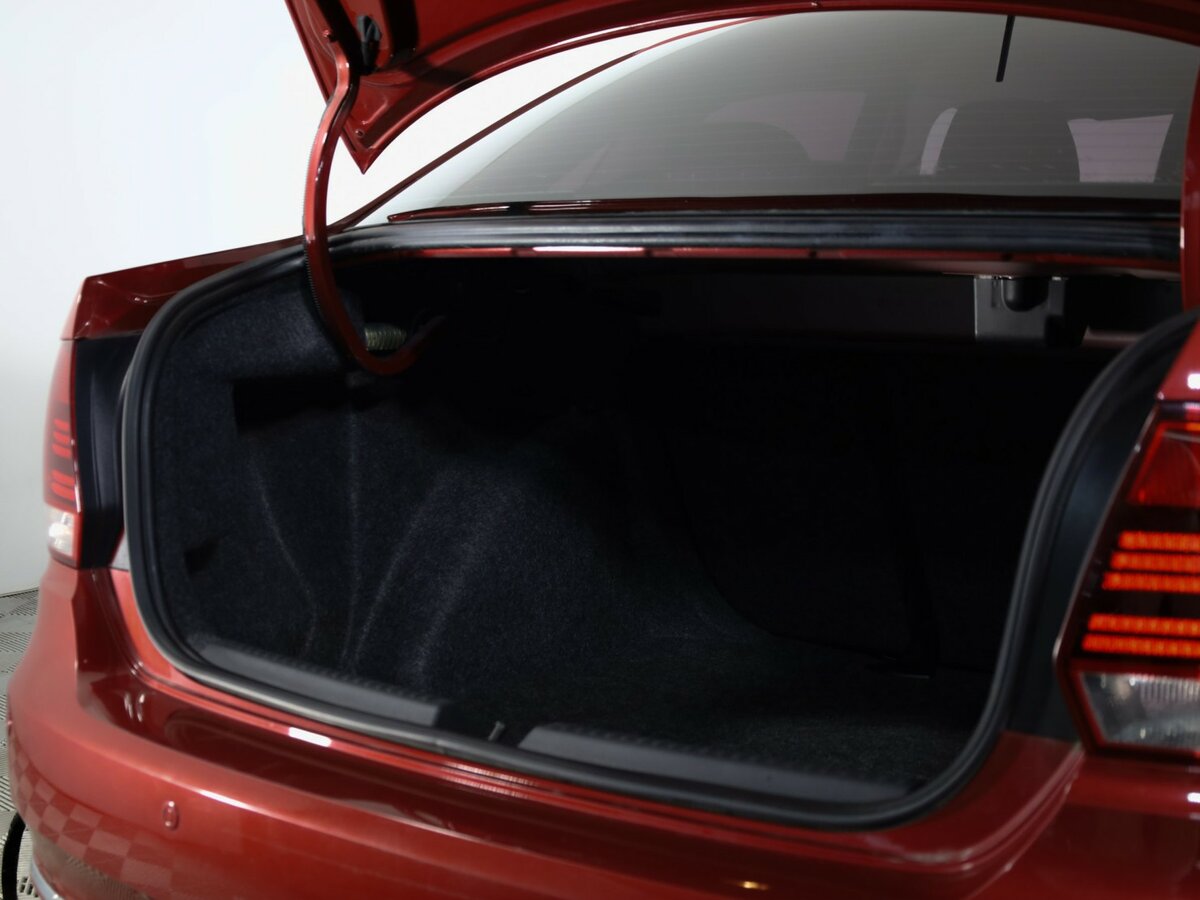 Volkswagen Polo 2015 года с пробегом. Фото: #20