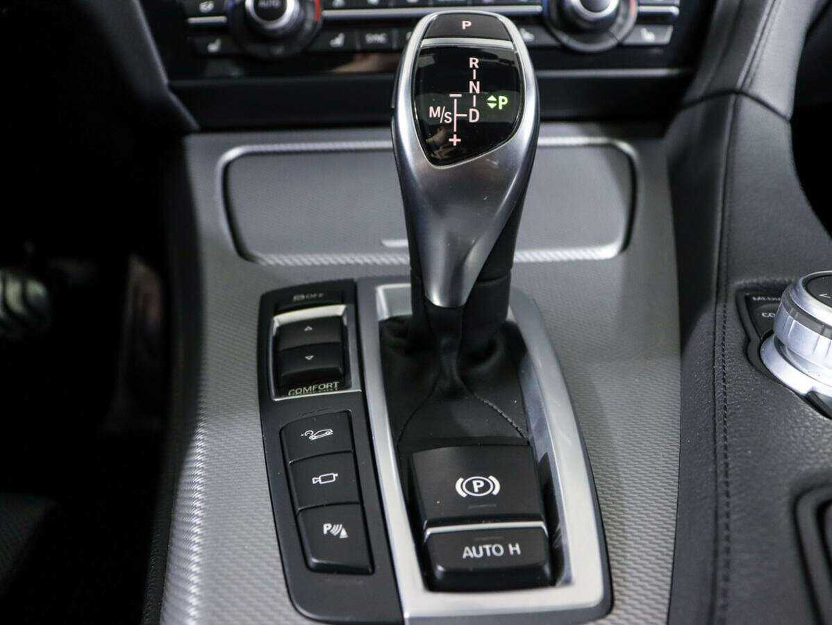 BMW 6 серии 2018 года с пробегом. Фото: #4