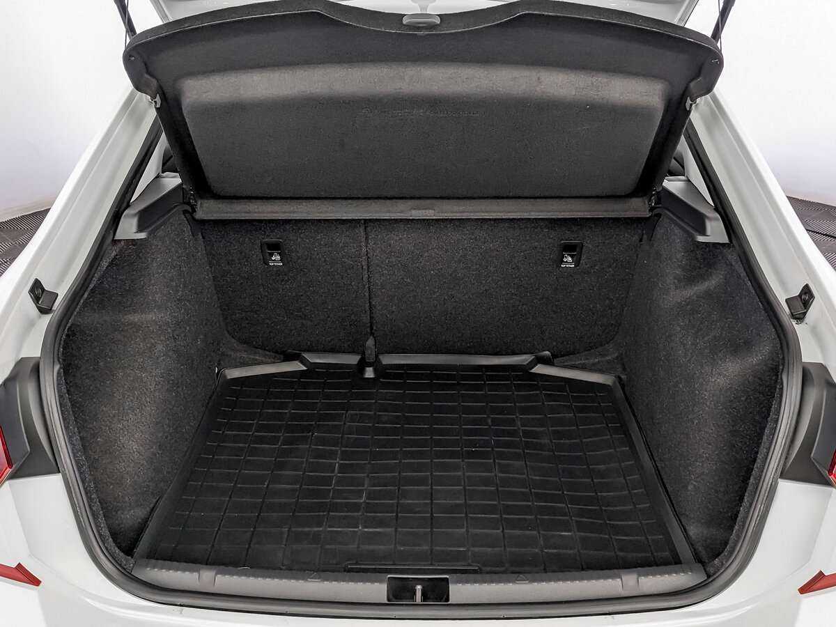 Volkswagen Polo 2020 года с пробегом. Фото: #8