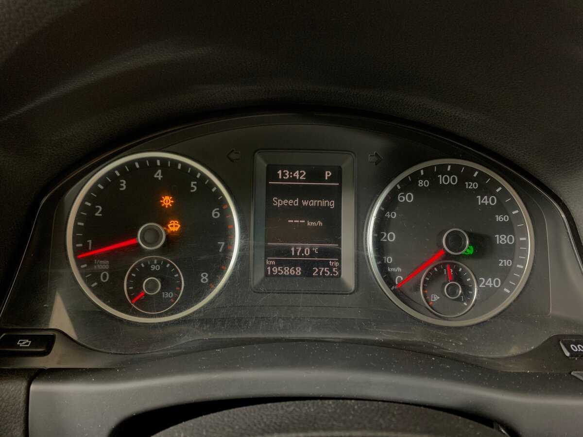 Volkswagen Tiguan 2010 года с пробегом. Фото: #14