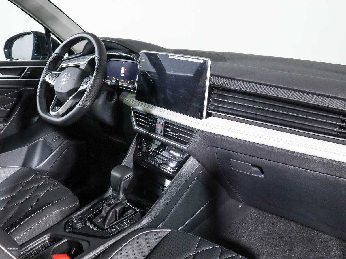 Volkswagen Tiguan 2023 года с пробегом. Фото: #7