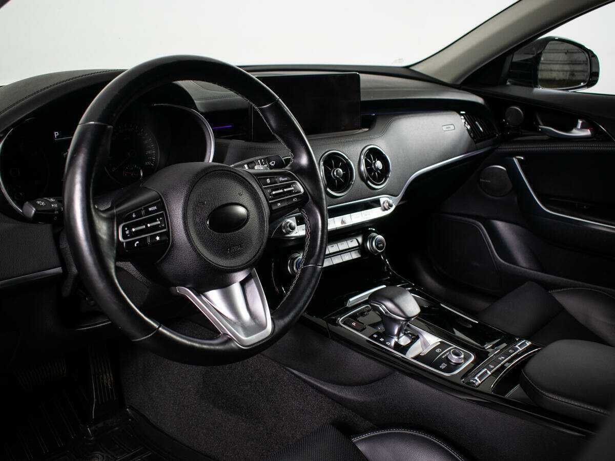 Kia Stinger 2021 года с пробегом. Фото: #8