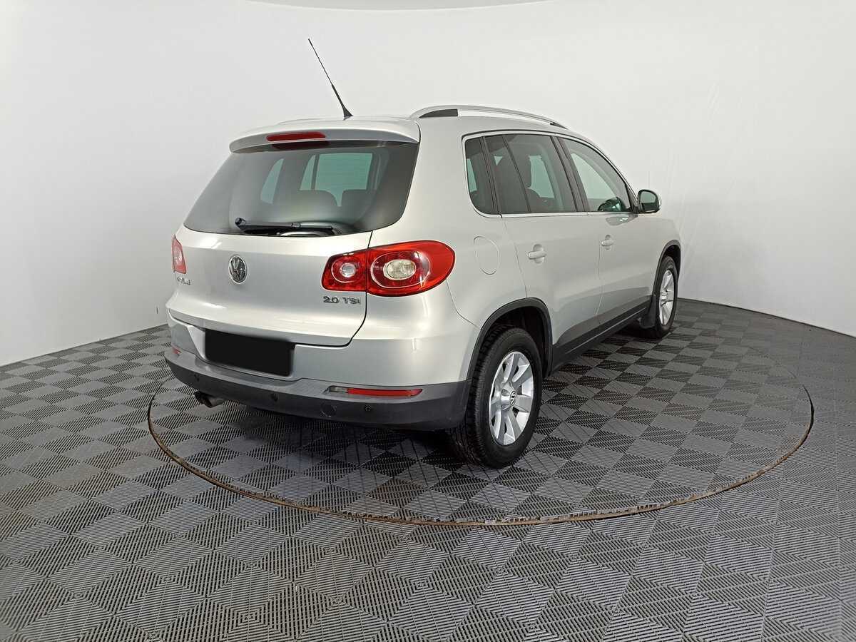 Volkswagen Tiguan 2010 года с пробегом. Фото: #3