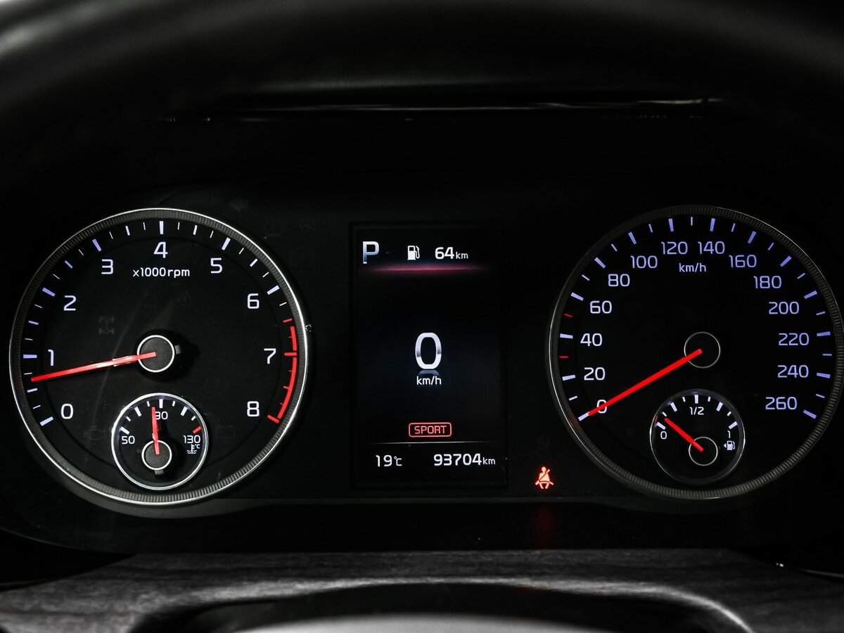 Kia K5 2020 года с пробегом. Фото: #9