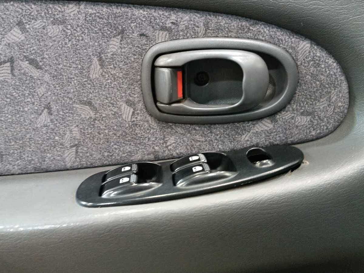 Kia Spectra 2007 года с пробегом. Фото: #12