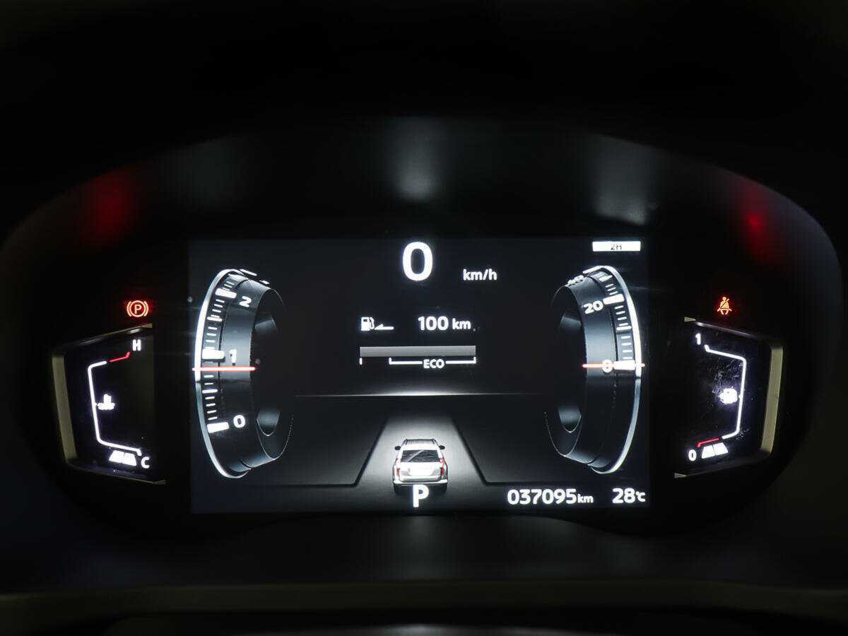 Mitsubishi Pajero Sport 2020 года с пробегом. Фото: #14