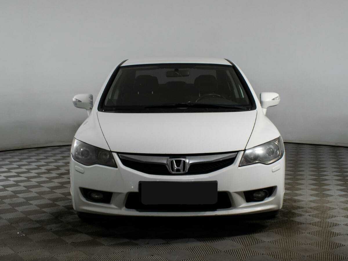 Honda Civic 2011 года с пробегом. Фото: #1