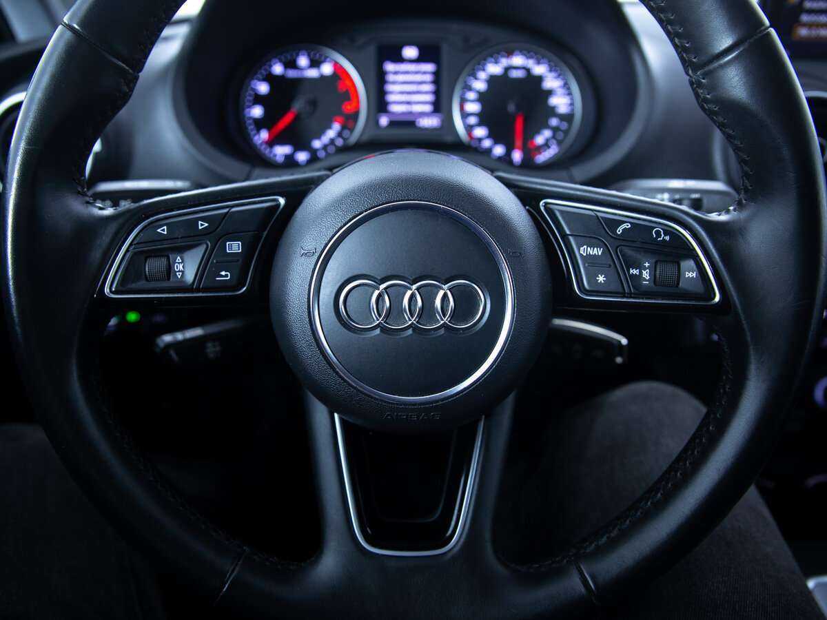 Audi A3 2020 года с пробегом. Фото: #11