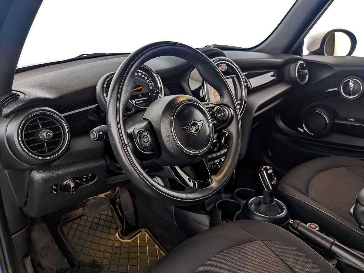 Mini Hatch 2019 года с пробегом. Фото: #10
