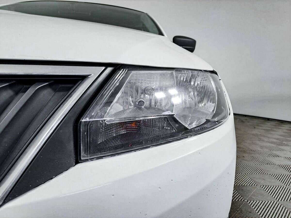 Skoda Rapid 2017 года с пробегом. Фото: #16
