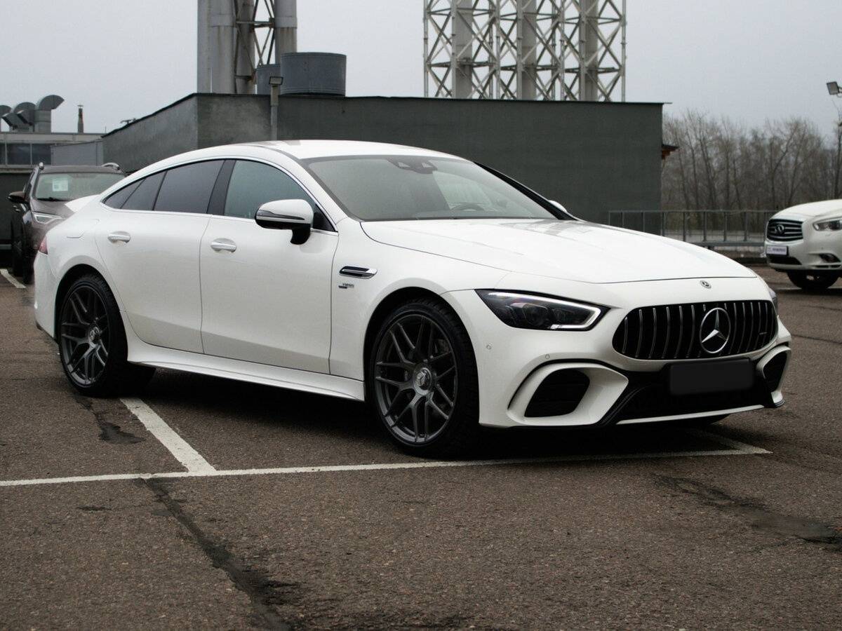 Mercedes-Benz AMG GT 2019 года с пробегом. Фото: #2