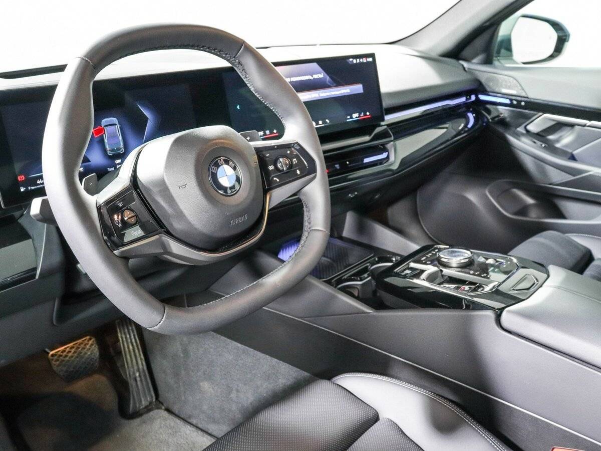 BMW 5 серии 2023 года с пробегом. Фото: #13