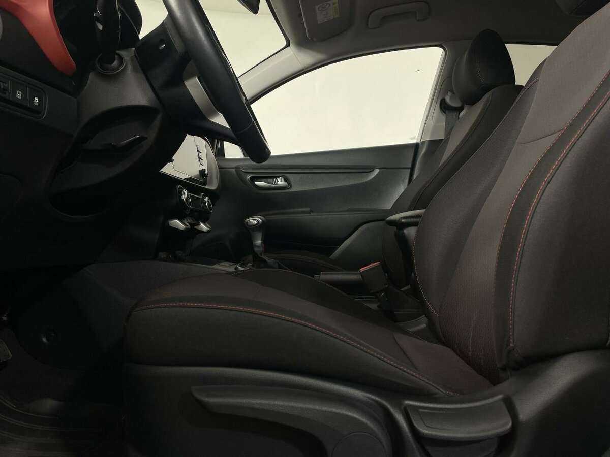 Kia Rio 2021 года с пробегом. Фото: #9