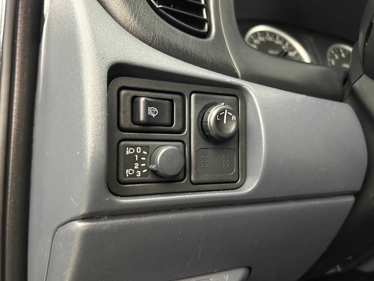 Nissan Almera 2005 года с пробегом. Фото: #8